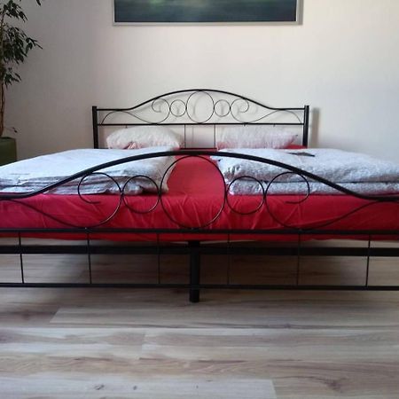 Hostel Awangarda Poznań Dış mekan fotoğraf