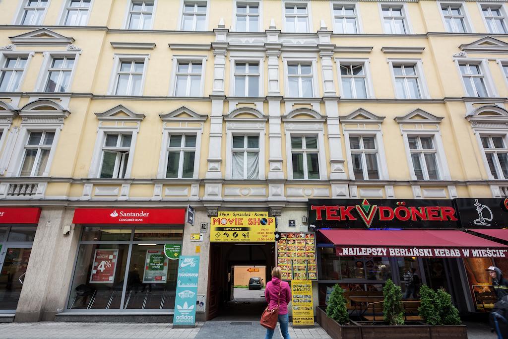 Hostel Awangarda Poznań Dış mekan fotoğraf