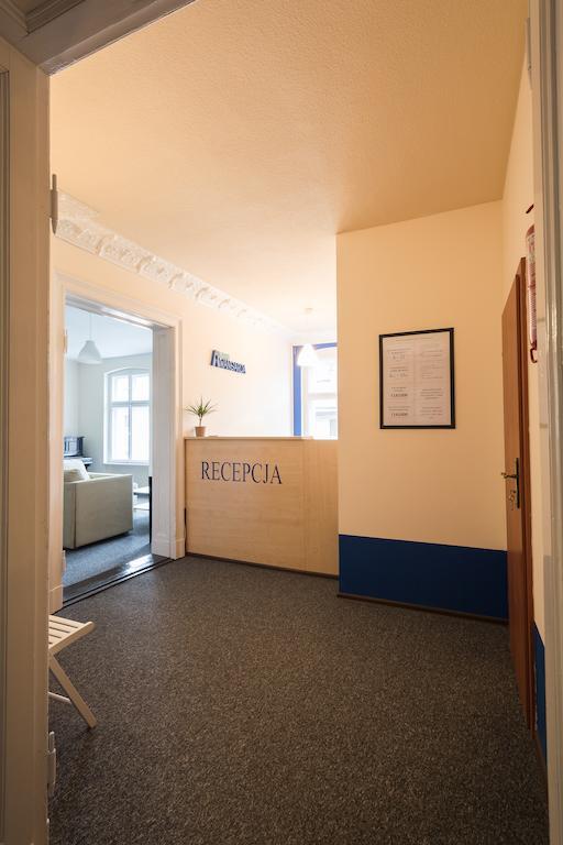 Hostel Awangarda Poznań Dış mekan fotoğraf