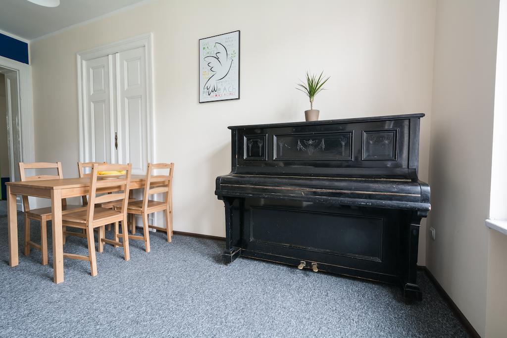 Hostel Awangarda Poznań Dış mekan fotoğraf