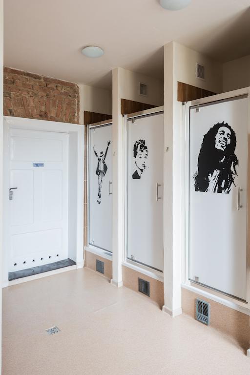 Hostel Awangarda Poznań Dış mekan fotoğraf